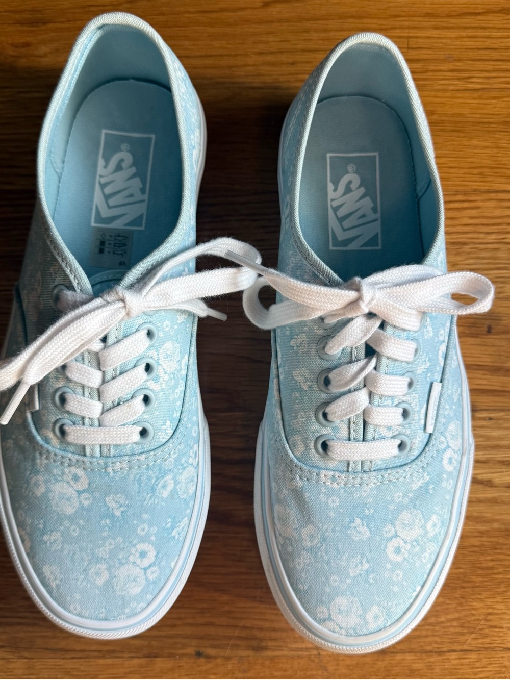 Vans Women’s Light Blue Floral Authentic Sneakers